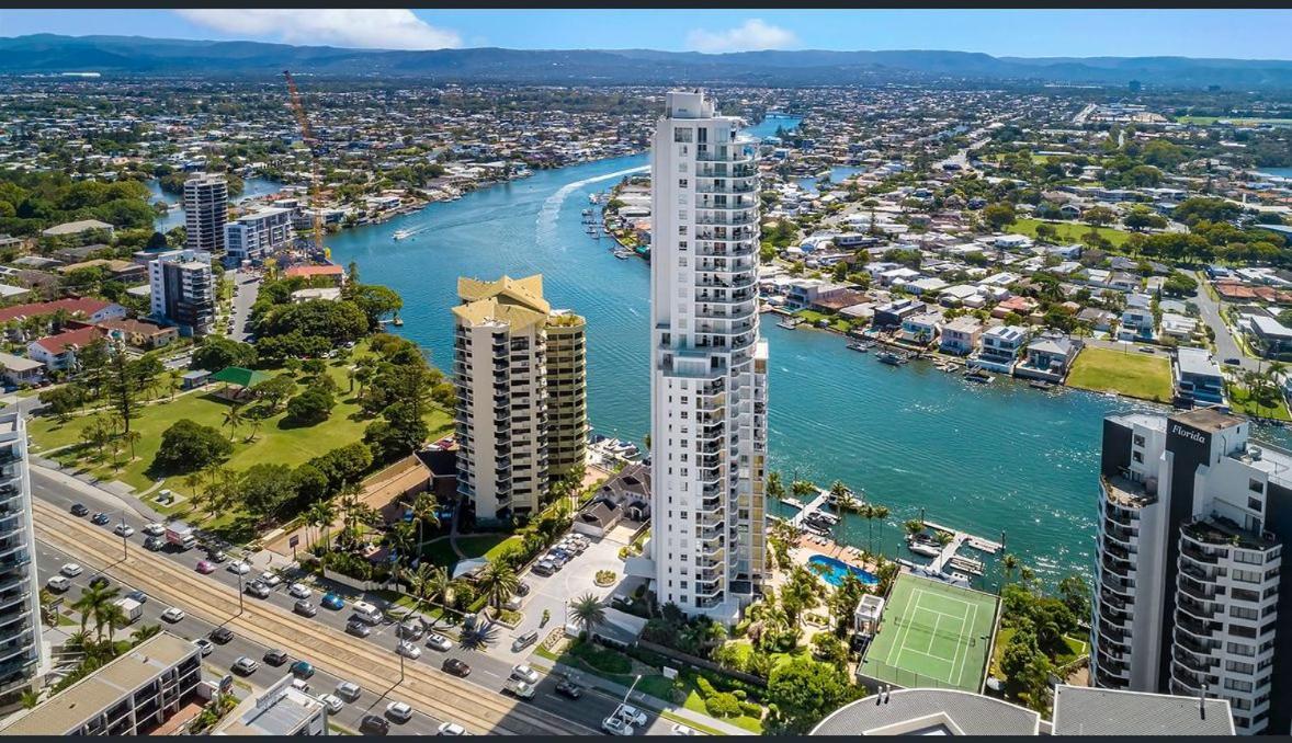 The Pinnacle Apartments Gold Coast Ngoại thất bức ảnh